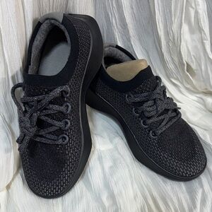 Allbirds tree dasher boack and charcoal Charcoal lace up Sneakers size 7